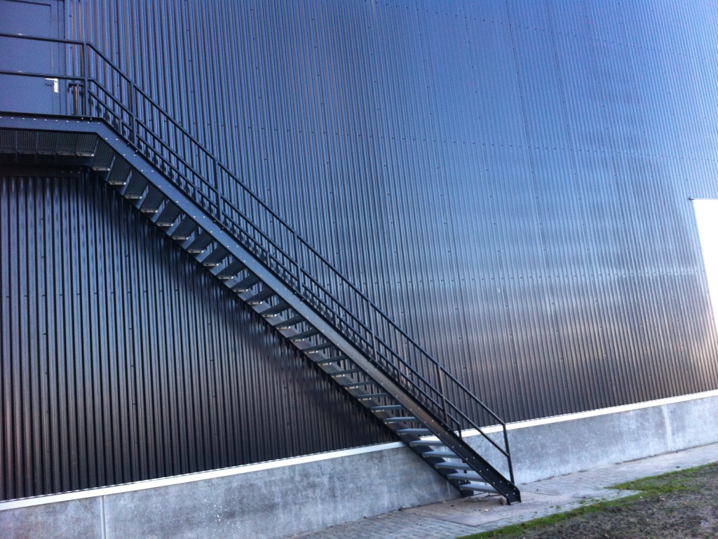 trap buiten 002